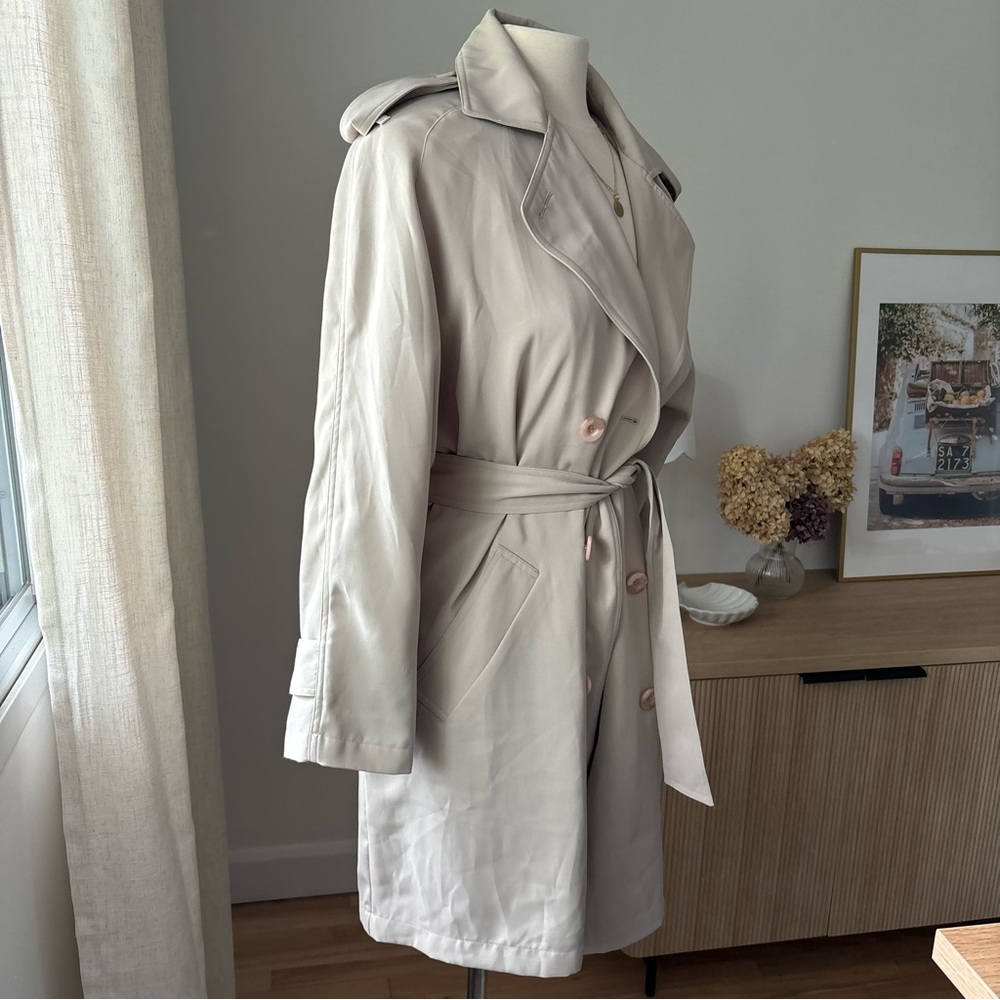 VINTAGE Beige Belted Trench Coat -Size 7 - Picture 2 of 10